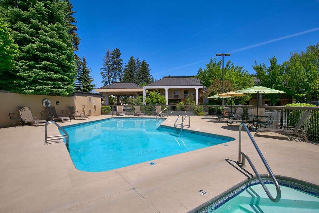 Red Lion Inn & Suites Deschutes River - Bend Facilities photo